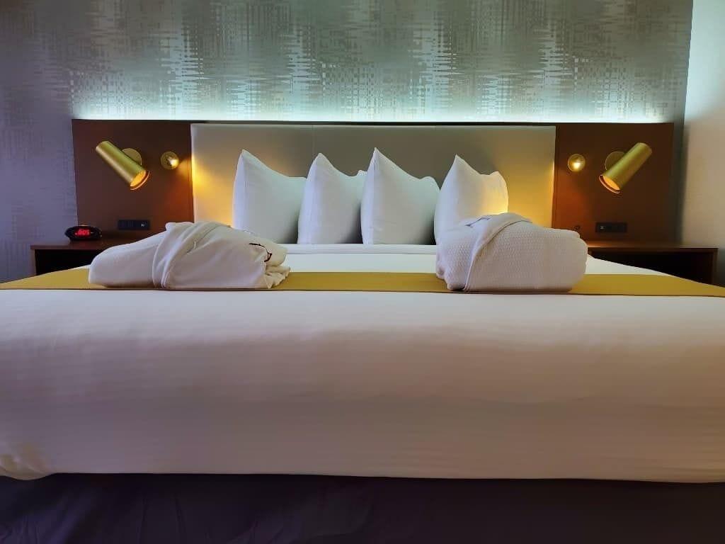 Atlantica Hotel Галифакс Экстерьер фото